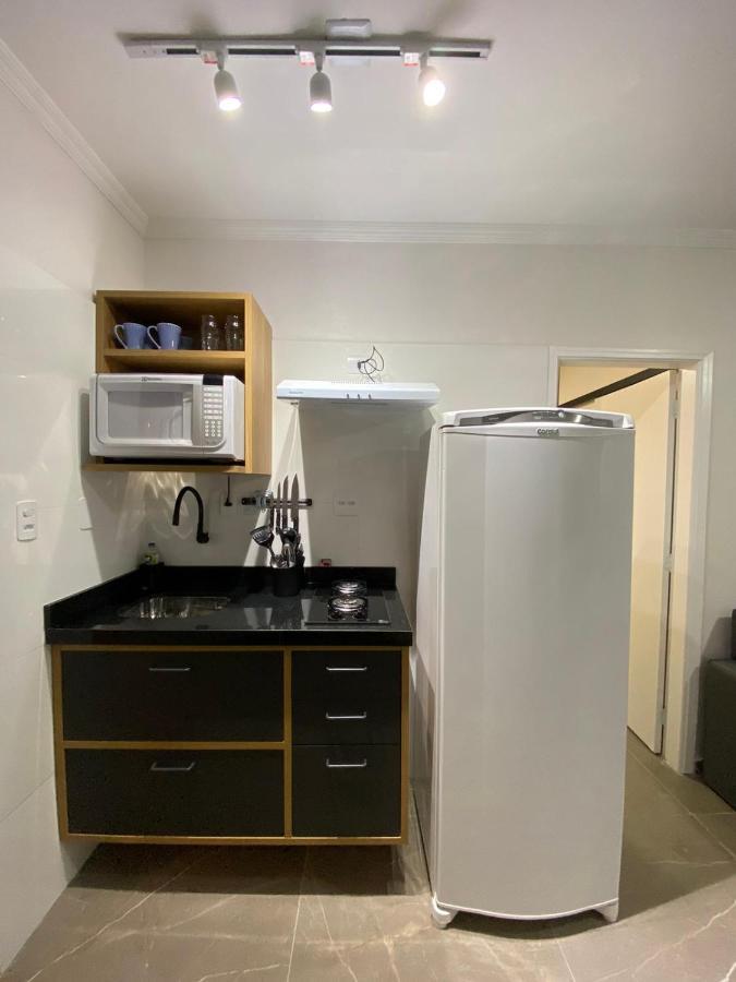 Flat - Acomoda Ate 4 Hospedes - Bairro Do Gonzaga - Santos Sp Luaran gambar